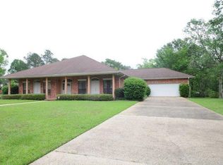 44 Duff St, Columbia, MS 39429