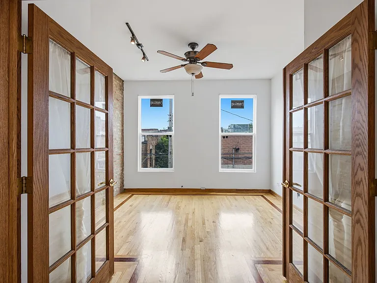 4943 S Washington Park Ct #2 — Photo 7