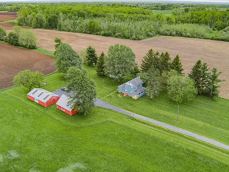 5369 Royalton Center Rd — Photo 25