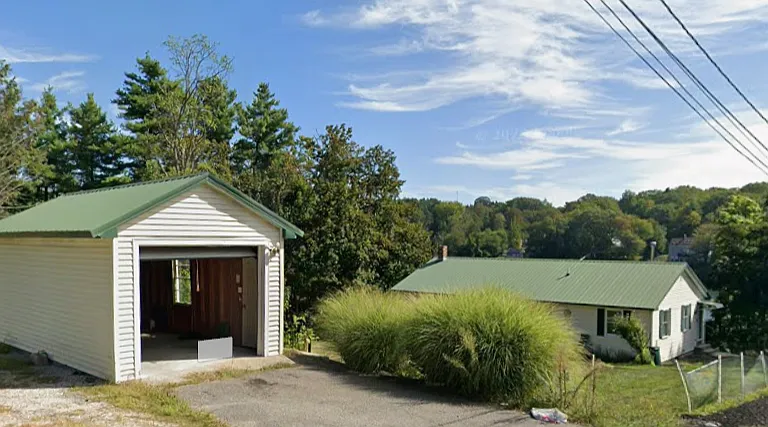 19 Crocker Ave — Photo 3
