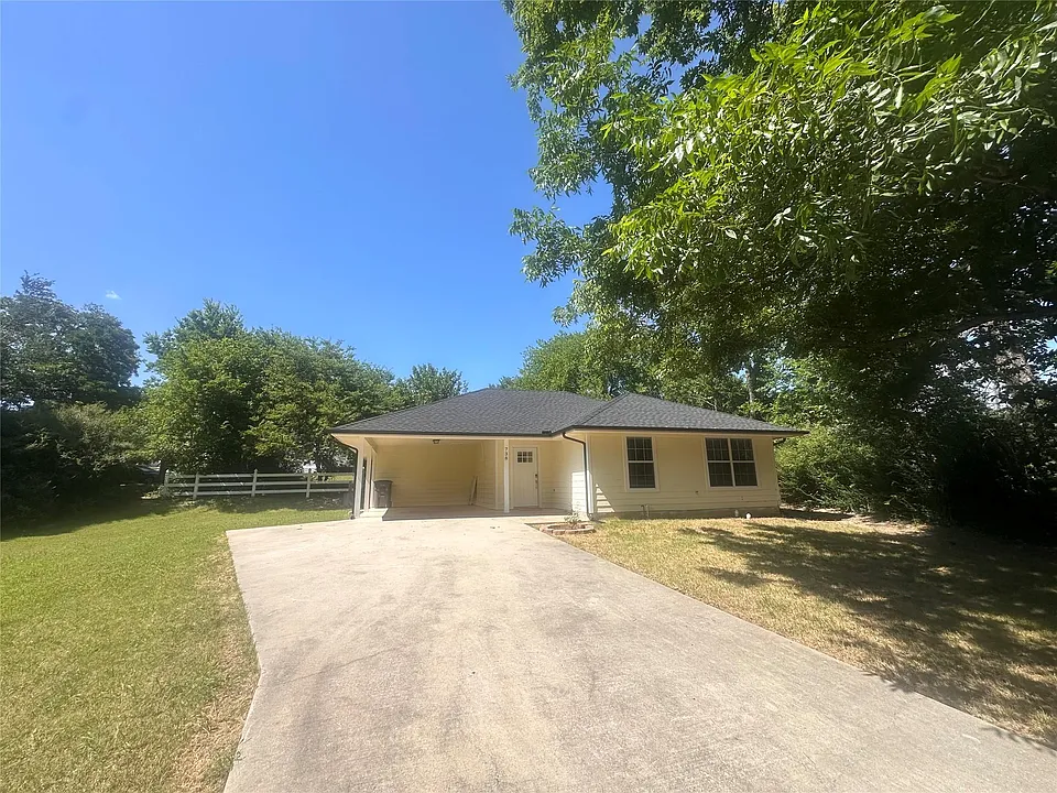 738 Wayne Ave