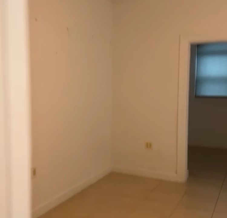 1st image of 620 NW 10th Ave #618