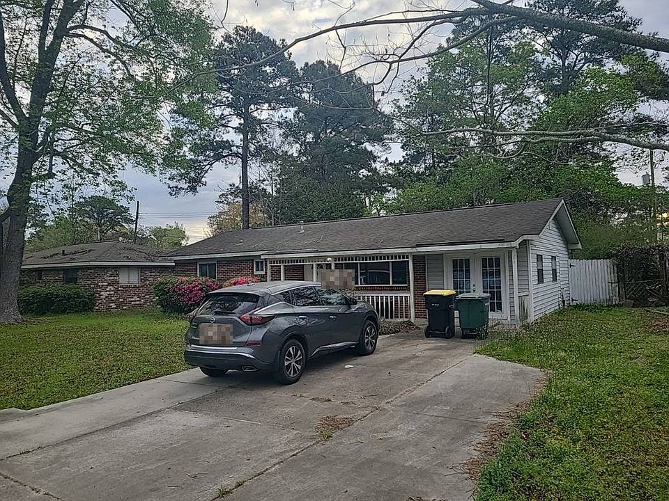 2nd image of 37 Merrydell Dr