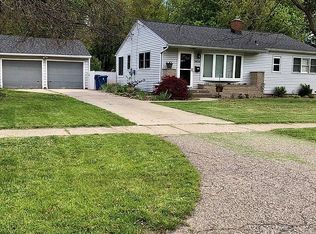 3826 Devonshire Ave, Kalamazoo, MI 49006