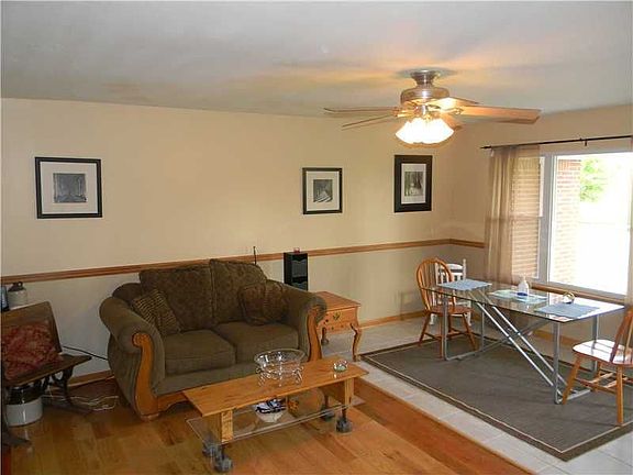 Dinning Area in Front Room