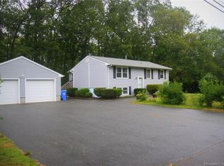 149 Meeting House Ln, Ledyard, CT 06339