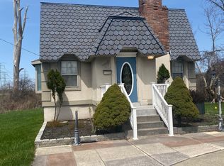 12775 E Forteen Mile Rd, Sterling Heights, MI 48312