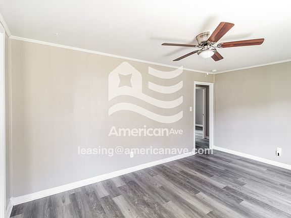 1941287_004_living_room_13677887.jpg