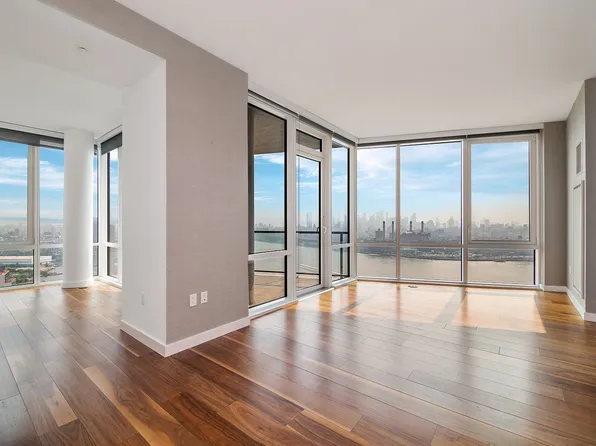21 India St #35F, Brooklyn, NY 11222