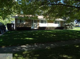 2302 Darby Dr, Lansing, MI 48906