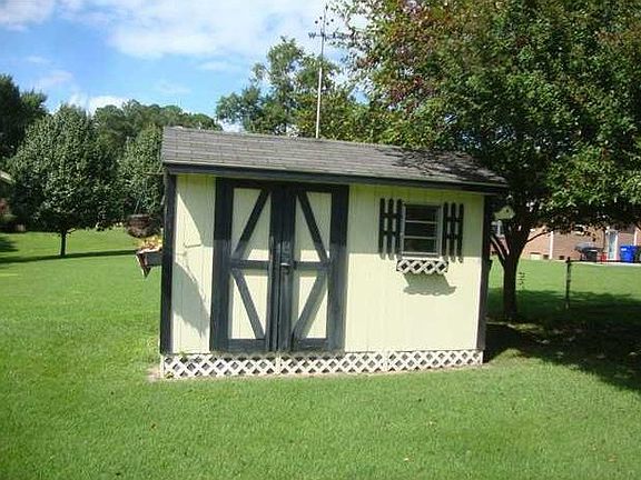 4th image of 1528 Forest Glen Cir