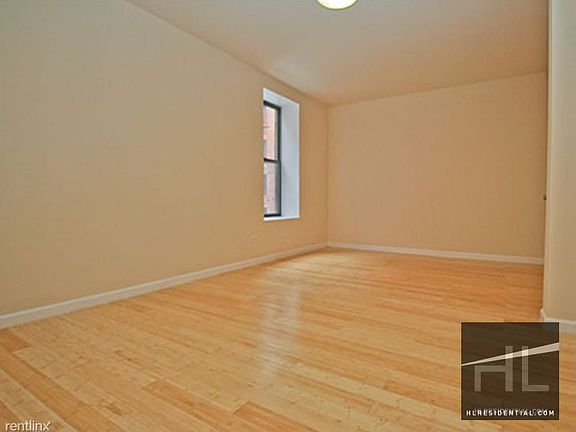 3rd image of 11880 Metropolitan Ave APT 4C