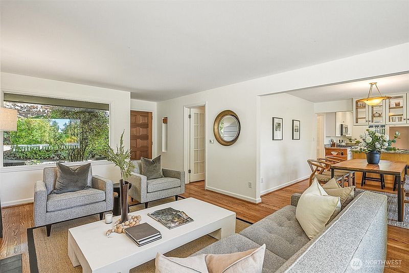 5th image of 11825 8th Avenue NW