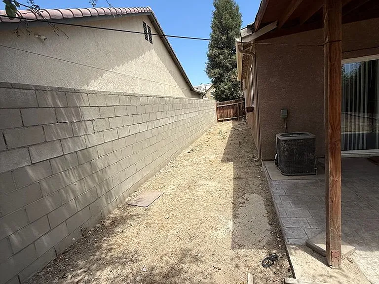 11425 Mondego Dr — Photo 43