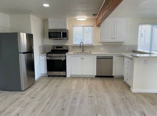 1225 Tulare St #A, Kingsburg, CA