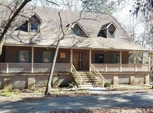 298 Early St, Springfield, GA 31329