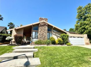 25453 Via Novia, Santa Clarita, CA 91355