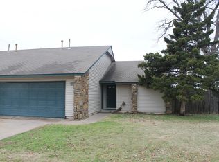 6610 S Yorktown Ave, Tulsa, OK 74136