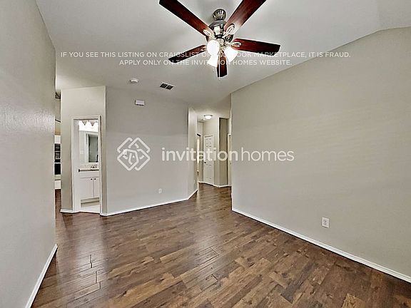 4th image of 341 Bayberry Dr