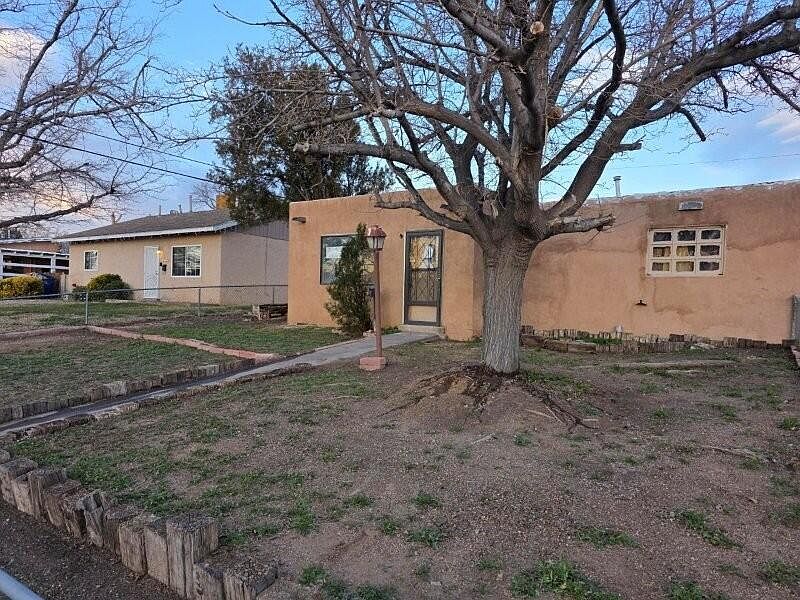 1st image of 3404 Garcia St NE