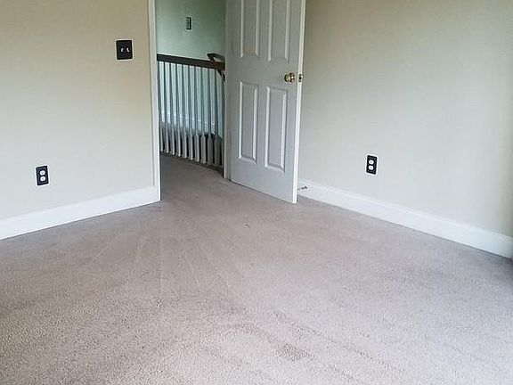 2nd image of 201 Hampton Forest Dr