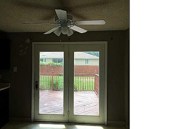 4th image of 7705 Sunnydale Dr