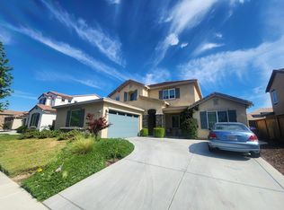 305 Hampstead Dr, Brentwood, CA