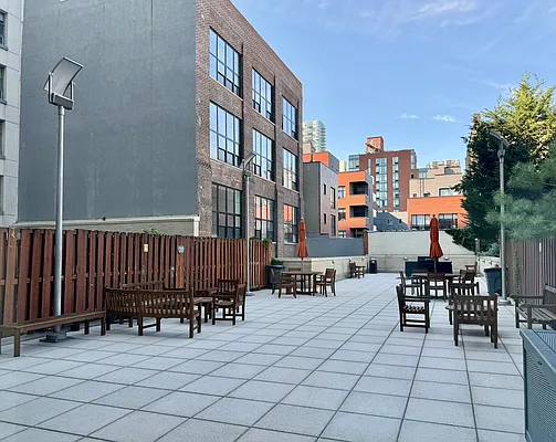 Outdoor, photo 1