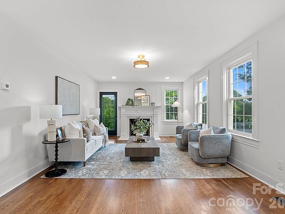 5th image of 625 4th Street Dr NW