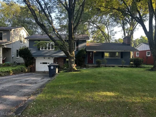 605 Mardon Ave, Akron, OH 44303