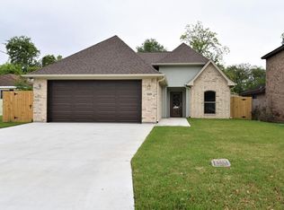 1029 West Dr, Port Neches, TX 77651