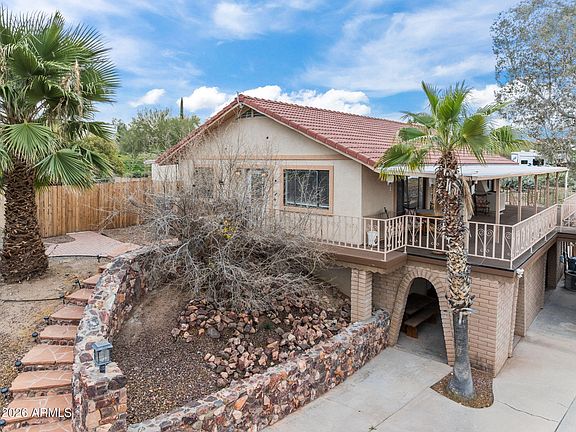 2nd image of 630 S 333RD Avenue