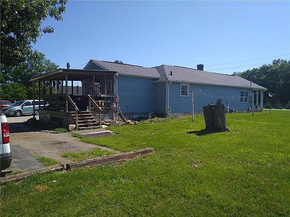 5th image of 4418 S Foltz St