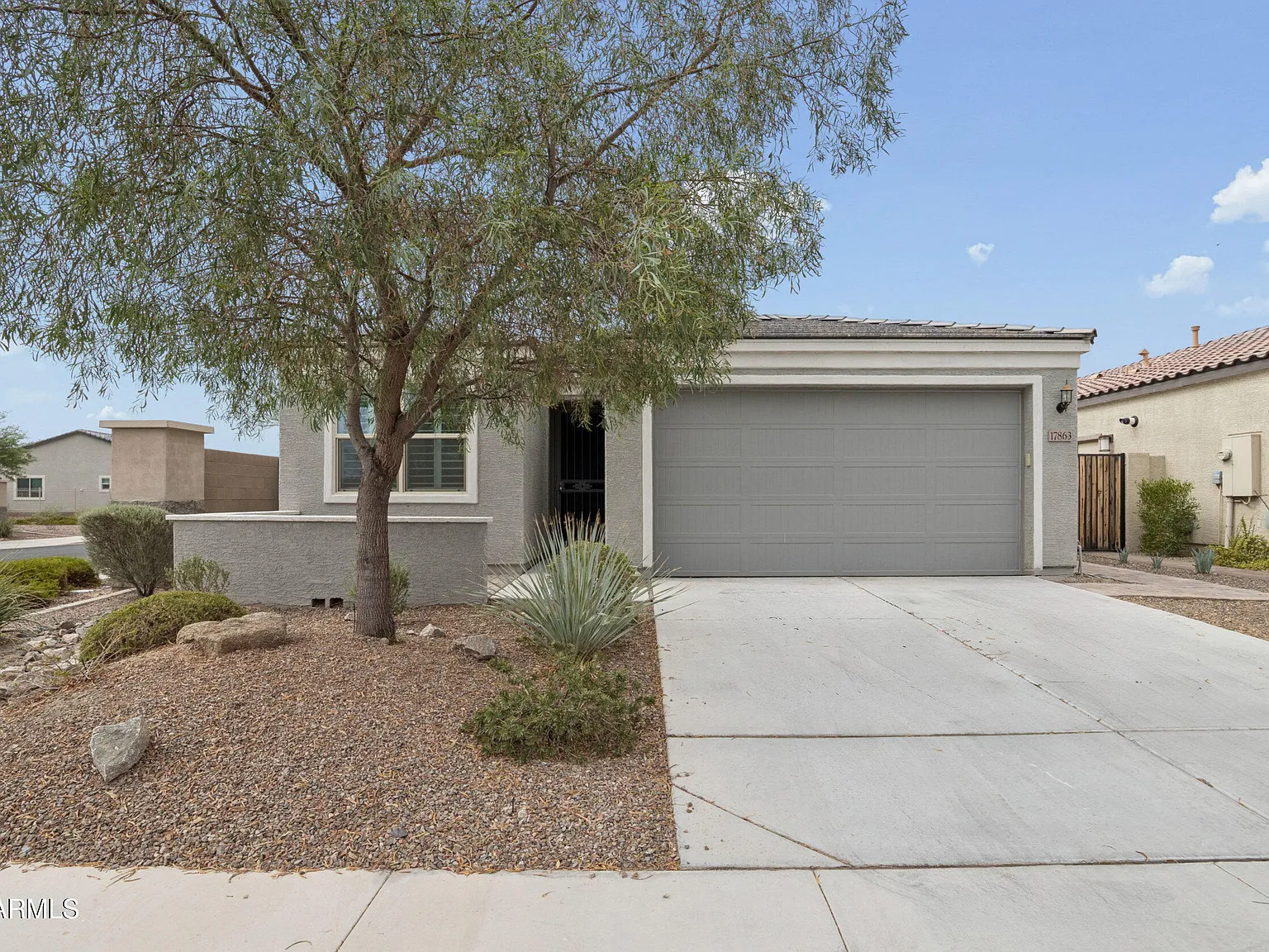 2 bed, 2.0 bath, 1400 sqft, $1,900 — Photo 1