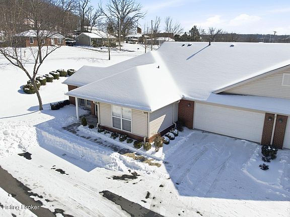 2nd image of 9231 Hawthorne Pointe Dr