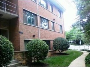 2022 N Scott St APT 301, Arlington, VA 22209