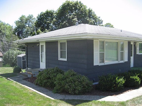 2nd image of 1001 Grandview Dr