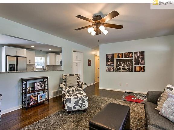 4th image of 817 Galveston Dr