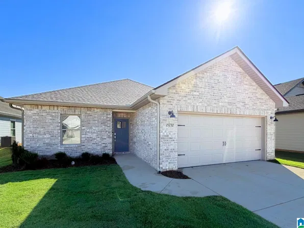 15732 Ruthie Lynn Dr, Athens, AL 35613