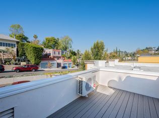 3272 Descanso Dr #2, Los Angeles, CA 90026