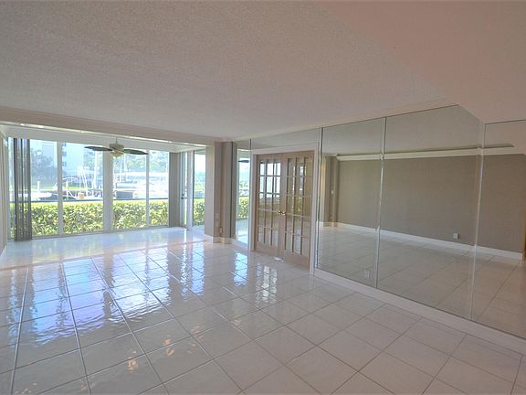 5th image of 1 Harbourside Dr APT 3104