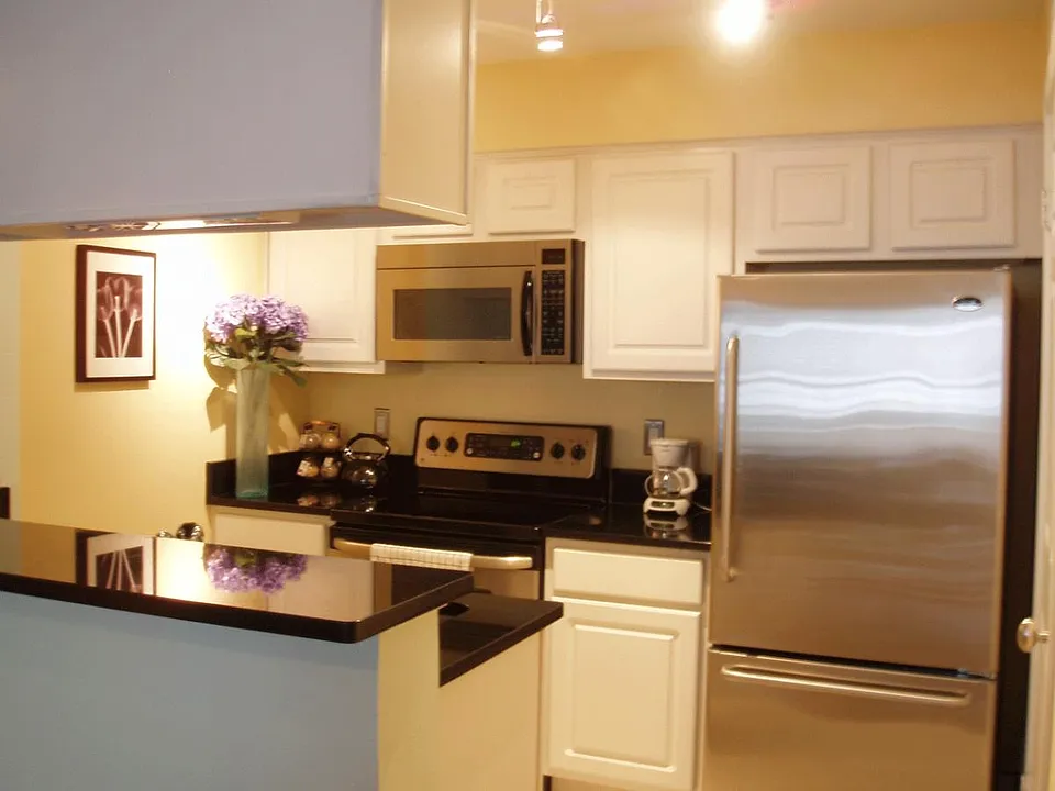 1504 Lincoln Way #208