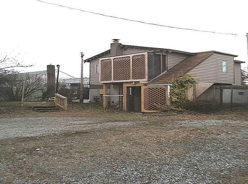 1st image of 1662 Saltsburg Ave