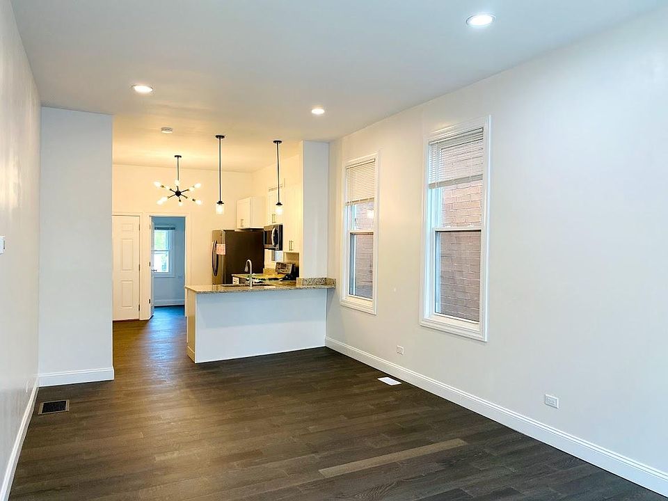 1st image of 1629 N Fairfield Ave #1