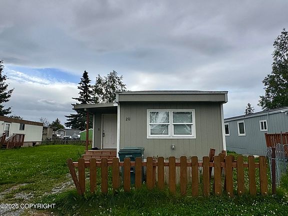 2nd image of 1200 W Dimond Blvd #211