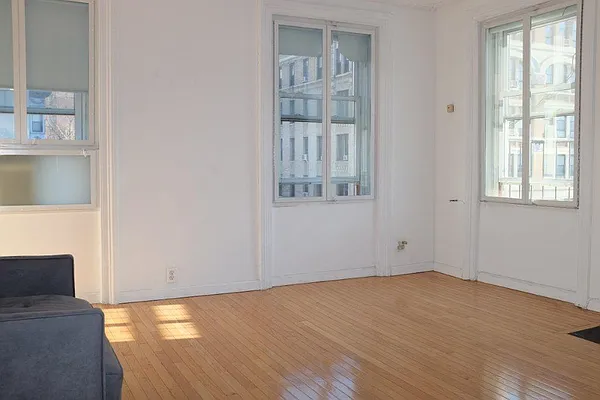 Rented by Keller Williams NYC | media 24