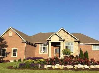 7754 Deer Path Ct, Springboro, OH 45066