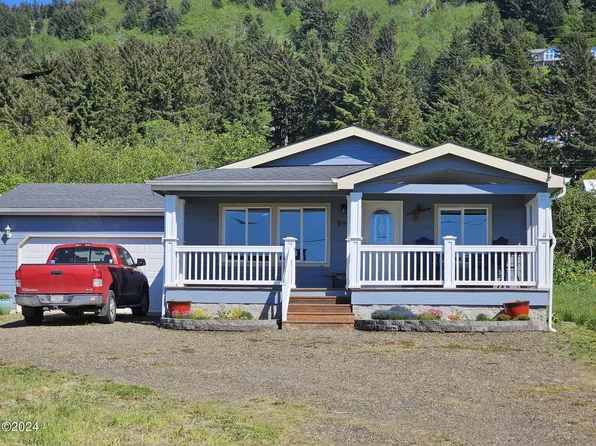 994 Driftwood Ln, Yachats, OR 97498