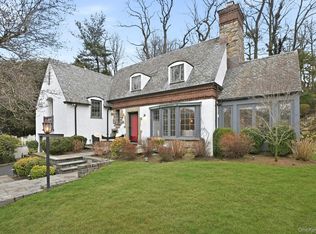 22 Taunton Road, Scarsdale, NY 10583