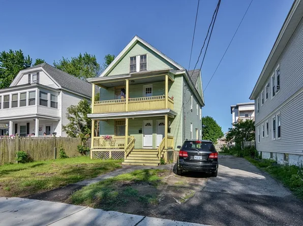121-123 Newton St, Lawrence, MA 01843